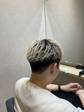 ネウィ 大分中央町店(newi) 【山室】@muro0__2 ☆ハイトーンとの相性バッチリベリーショート