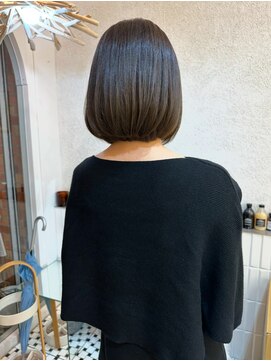 コス(KOS) 【KOS 立川】暗艶髪×ワンレンボブ