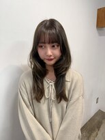 クエント(cuento) フォワード巻きハッシュカット/ハイレイヤー/イメチェン/広島