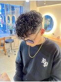 メンズパーマ　刈り上げ　スペインカール　横浜