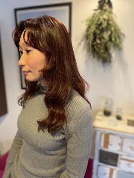 アイコニックナゴヤ(AIconic nagoya) ロングゆるふわウェーブ（by城田）