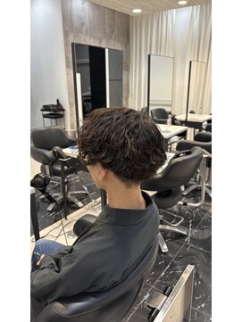 レイフィールド 刈谷店 波巻きパーマ