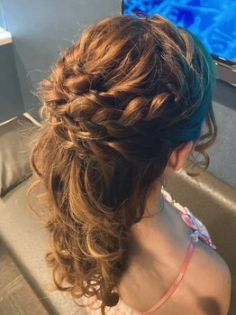 ナチュール(naturl)の写真/【1000円ヘアセット】特別な日はプロにお任せ!◎周りと差がつく、ワンランク上の褒められスタイルに★