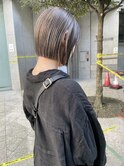 ミルクティーグレージュ/ダブルカラー/切りっぱなしボブ
