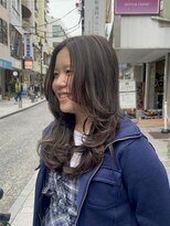 フェイス 石川町 (FACE) 柔らかレイヤーで軽やかに