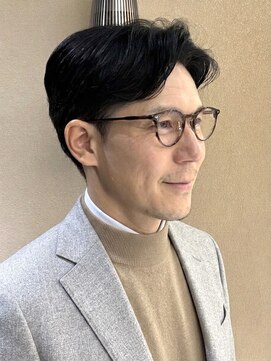 ヨシザワインク プレミアム 横浜 桜木町店(YOSHIZAWA Inc. PREMIUM) ツーブロックハンサムショートカットセンターパートメンズカット