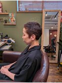 どんな時も前向きなヘアで！新しいショートスタイルの可能性♪