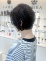 ヒビカ(HIBIKA)&nbsp;白髪もカバー【首元すっきり大人の耳かけショート】