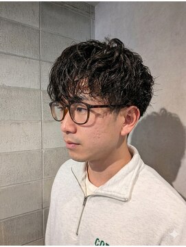 ワンワンオー バーバーショップ コンチネンタル(@110 BARBER SHOP continental) 韓国風コンマヘアマッシュ