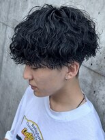 フィフス 大分(fifth)&nbsp;大分波巻きスパイラルパーマメンズカットラウンドマッシュゆるめ