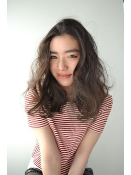 エイミー(Aimee) Aimee アンニュイゆるふわアッシュ　グレージュ