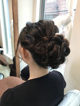 ロカット サロン(Roquat Salon) 華やかロングミドルアップアレンジ【ヘアアレンジ　立川/浴衣】