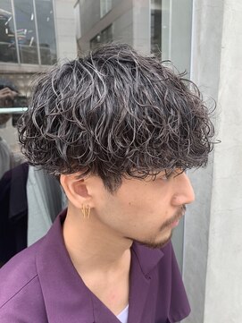 フィフス(fifth) 波巻スパイラルスリークショートマッシュツーブロックメンズヘア