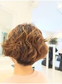 くせ毛風丸みショート