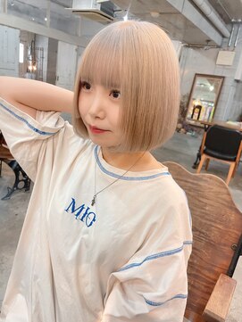 メーヴェ(Mowen) { やわらかベージュ　}