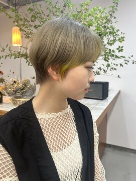 カフネ(cafne) マッシュショート*インナーカラー20代30代40代*田中啓之