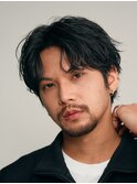 センターパートスパイラルパーマツーブロック刈り上げメンズヘア