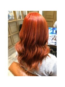 オレロ 国立(olelo) 暗めカラー/グランマッシュ/デザインカラー/フェザーパーマ/国立