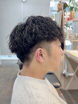 サロンドジョー(salon de joe)&nbsp;メンズカットツイストスパイラルパーマシャドウパーマショート