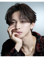 リップス 川崎(LIPPS)&nbsp;フェザーパーマメンズショートセンターパートウルフ毛流れメンズ