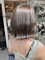 ネオリーブサイン 大森店(Neolive sign) 切りっぱなし外ハネボブ 8トーンアッシュベージュ 大森