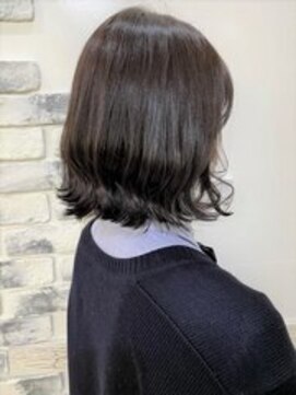 アルファ(alpha) 大人ガーリー/ダークアッシュ/似合わせカット/ミディアムレイヤ