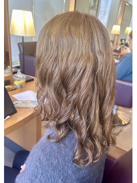 ユウヘアー 滝ノ水店(U Hair) ミディアムパーマ