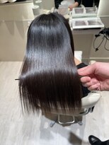 エレノア 四条烏丸店(Eleanor)&nbsp;【山地】トリートメントした翌日、もう広がる