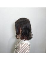 キャラ 池袋本店(CHARA)&nbsp;グレージュ×インナーレッド【キャラ池袋】