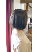 バッサリボブ
