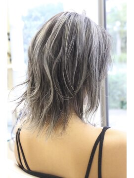 ヘアシルバ(HAIR SILVA) グレーバレイヤージュ