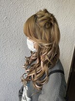 ディー エメ(D-aimer-)&nbsp;よそいきハーフツイン☆　【ヘアセット】