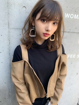 ドットハリス(.Hallis) 大人かわいい/小顔/ミディアムレイヤー/20代30代40代