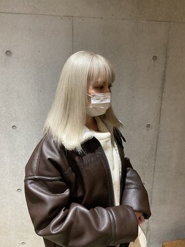 ケシキ 佐賀(keshiki) ブリーチ　ホワイト