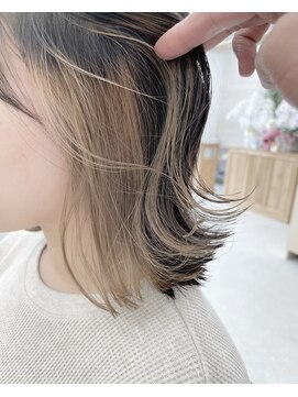 ティエル(TieLu) インナーカラー×塩基性mix ×イヤリングカラー