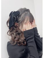 コンサート/押し活/ライブヘア/波巻き/サイドポニーテール