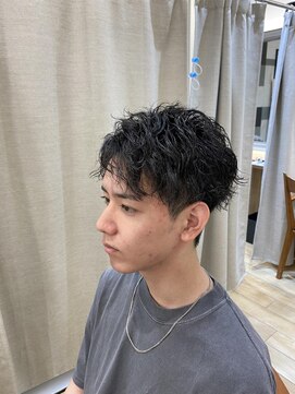 オリーブスバイネオリーブ(Olive's by neolive) 波巻きパーマ/マッシュパーマ/束感/波巻き/新宿