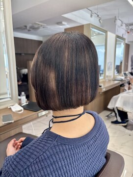 アッシュ 下北沢店(Ash) アゴライン前下がりボブ