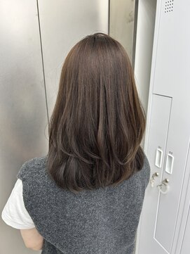 ビューナゴヤ 名駅(VIEW NAGOYA) レイヤーカット/ローレイヤー/ミディアムレイヤー/前髪カット