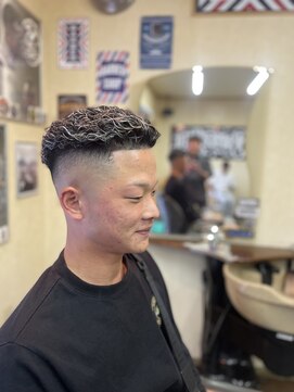 バーバーサトウ(BARBER SATO) 極道パーマ