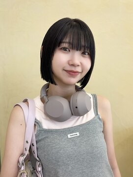 スニュウ(snuw) レイヤーボブマロンベージュインナーカラーブリーチなし