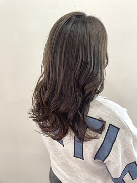 アッシュブラウン