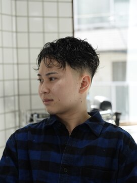 ヘア アトリエ ホロウ 堀江(HAIR ATELIER HOLLOW) Natural Curl Fade《ナチュラルカールフェード》