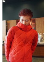 イー(E) Red×off black スパイキーショート