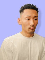 サンディーズバーバーショップ(Sandees) スパイキーアフロ/針金パーマ/フェード/スパイキーショート