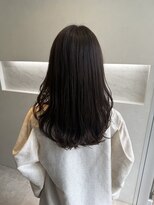 アンキャトル(un quatre)&nbsp;ナチュラルベージュカラー×顔周りレイヤースタイル