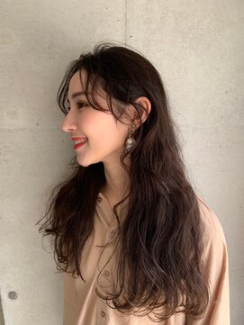 リラ バイ クオーレ(LIRA by CUORE) ふんわりウエーブ