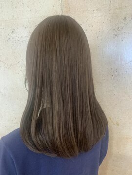 ケンジ 湘南台(KENJE) 柔らかいアッシュカラー