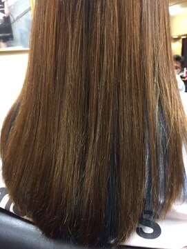 クアドエム(QUADE+m) インナーカラー ブルー