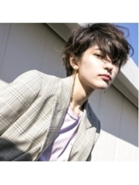 ミットバイツリー 新宿南口(mit by tree) くすみブルーダークアッシュコンマヘアクールショートハンサム